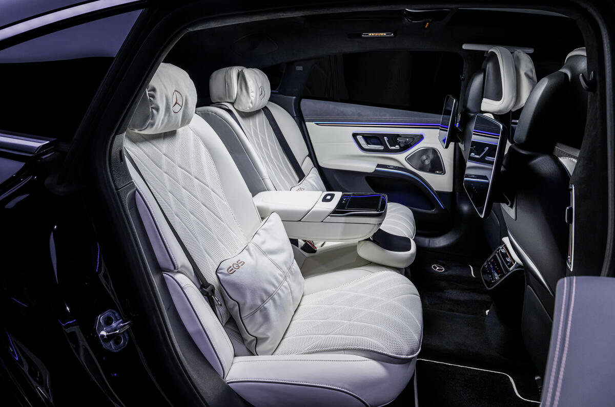2024 mercedes eqs seats