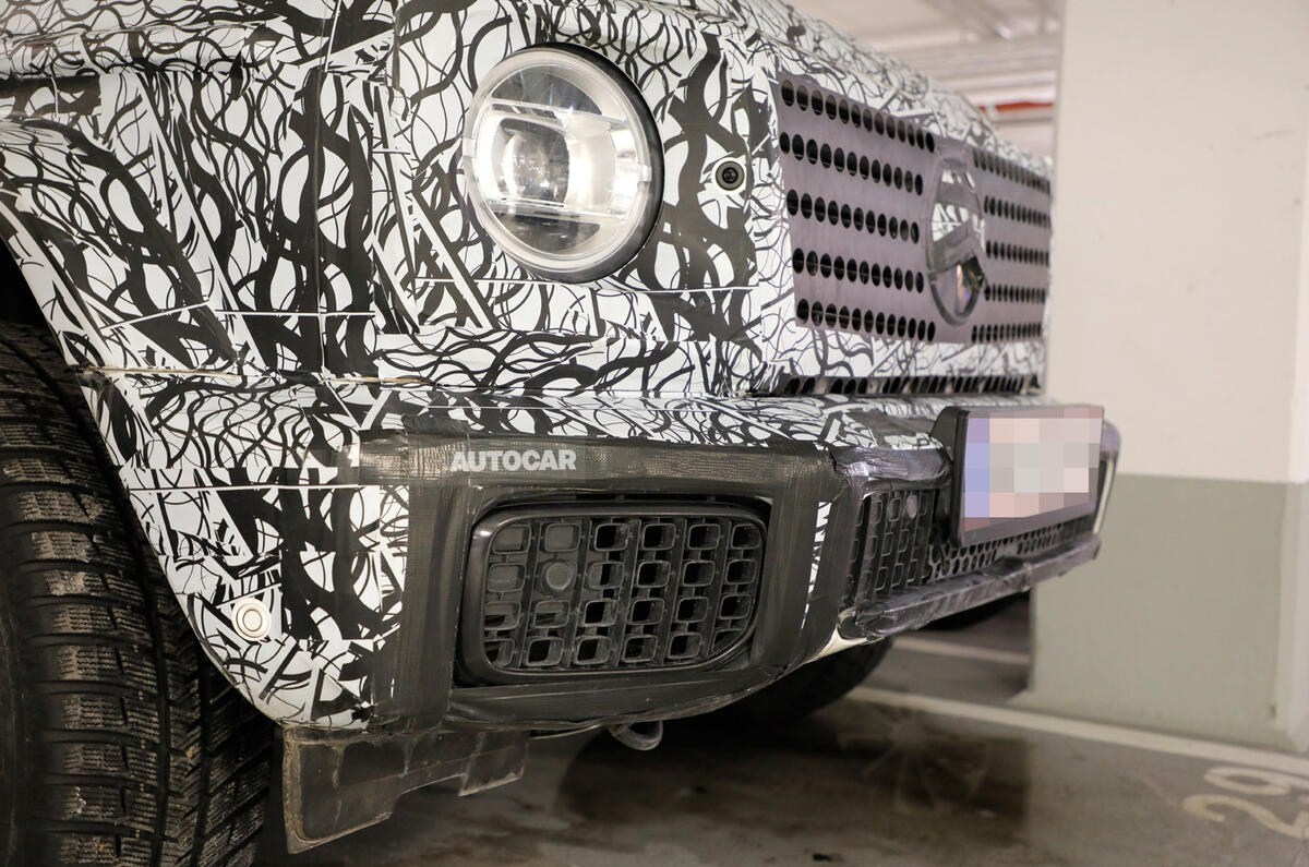 2024 Mercedes G Class front light