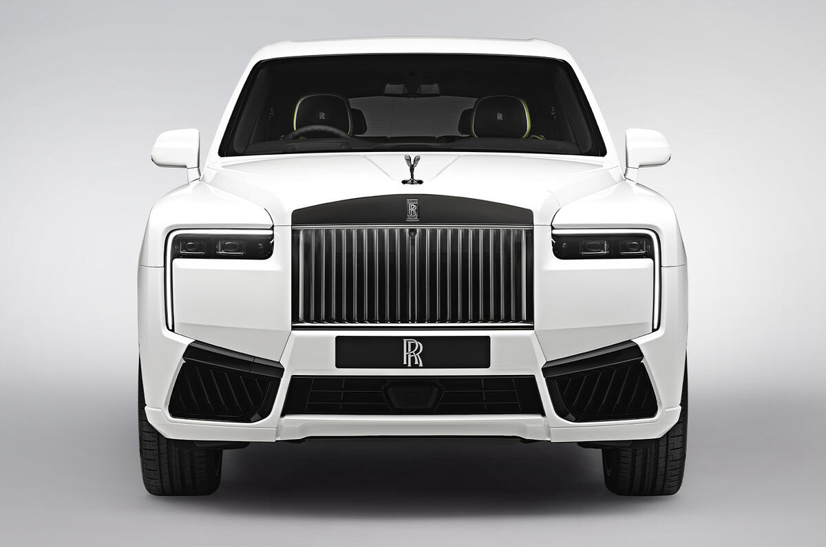 2024 Rolls Royce Cullinan front nose 2024 Rolls Royce Cullinan front nose