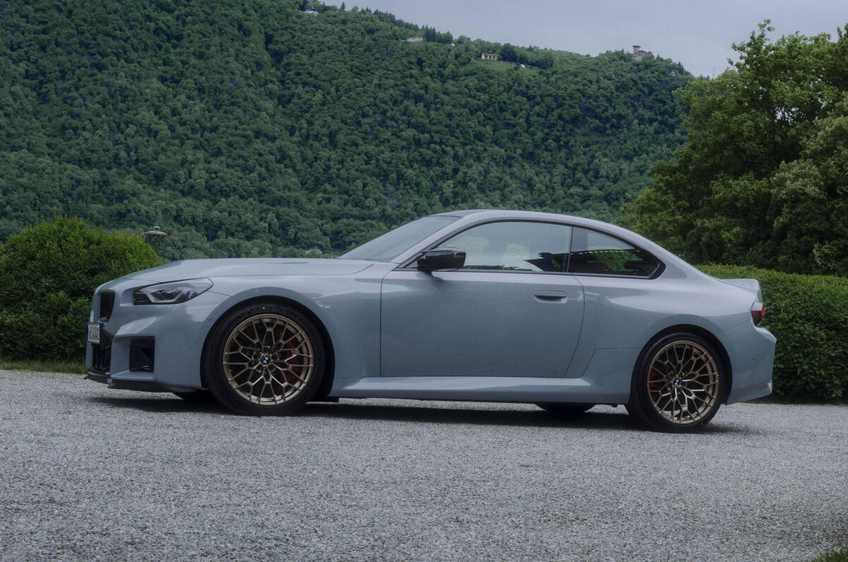 2025 BMW M2 CS Villa dEste front quarter static 2 2025 BMW M2 CS Villa dEste front quarter static 2