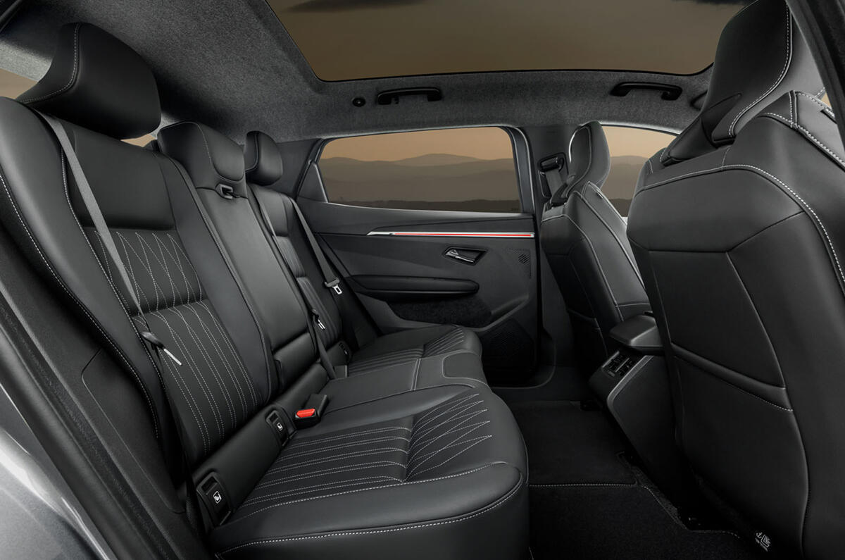 2025 Mitsubishi Eclipse Cross interior rear seats 2025 Mitsubishi Eclipse Cross interior rear seats