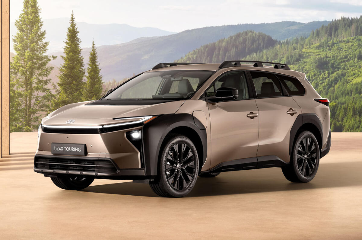 2025 bZ4X Touring front 3:4 main