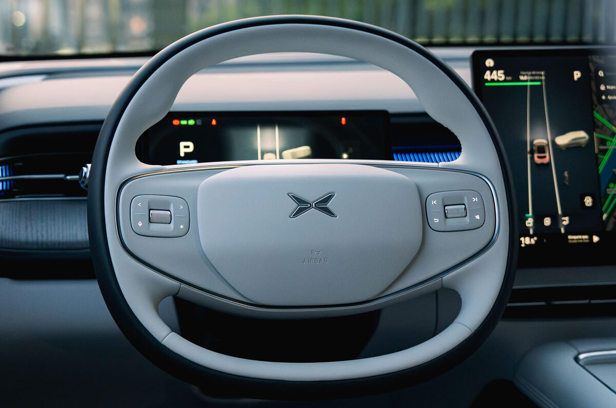2025 Xpeng G6 in Le Mans village   steering wheel 2025 Xpeng G6 in Le Mans village   steering wheel