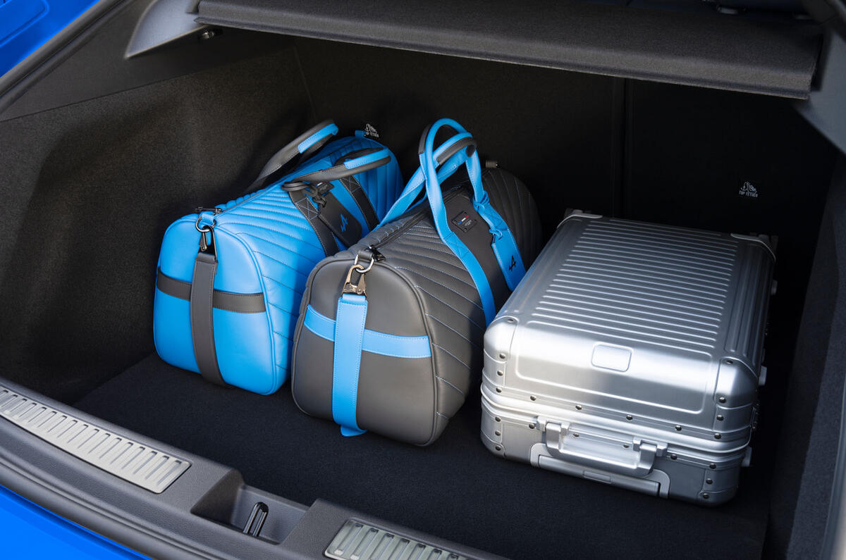 2026 Alpine A390 boot 2026 Alpine A390 boot