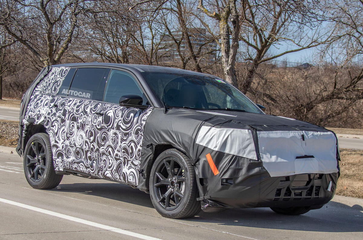 2026 Jeep Cherokee ICE camo front quarter 2026 Jeep Cherokee ICE camo front quarter