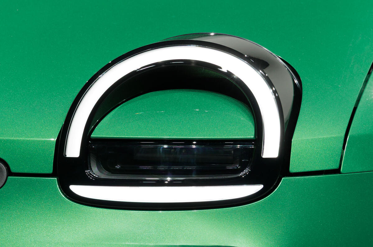 2026 Renault Twingo headlight detail
