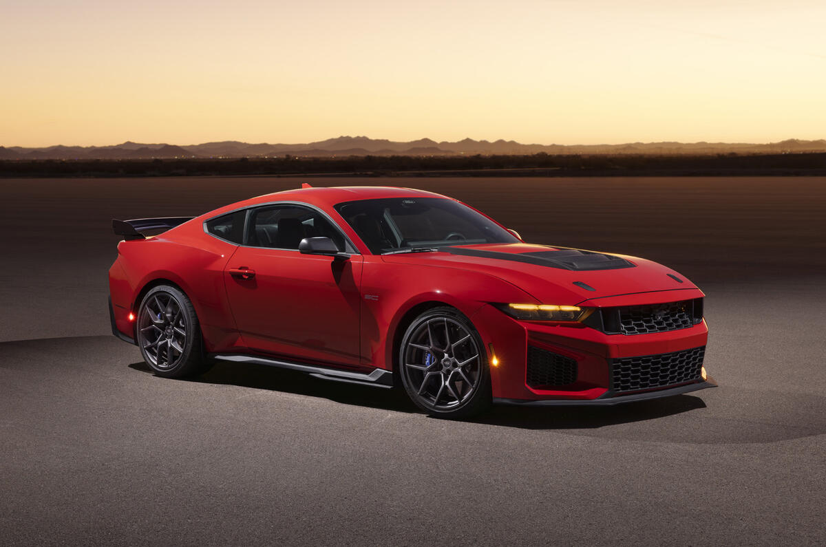 2026 Mustang Dark Horse SC 02