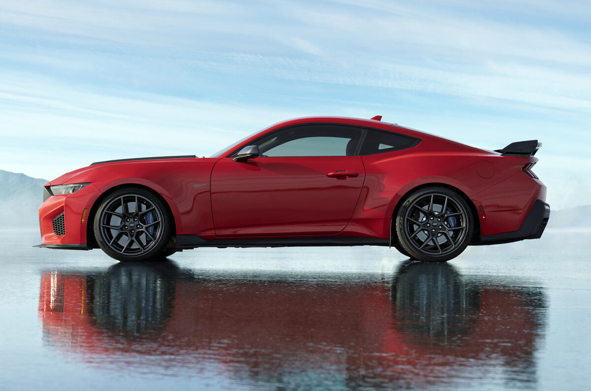 2026 Mustang Dark Horse SC 04