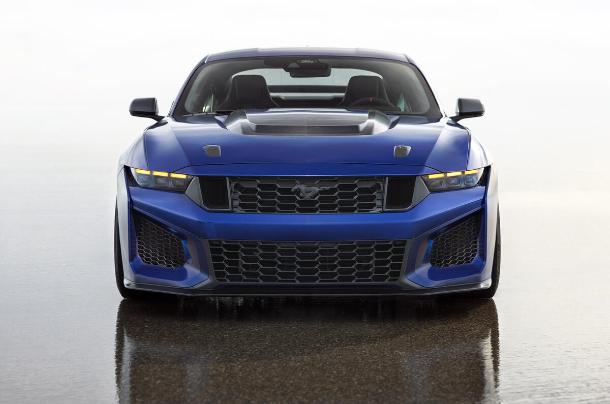 2026 Mustang Dark Horse SC Track Pack 08