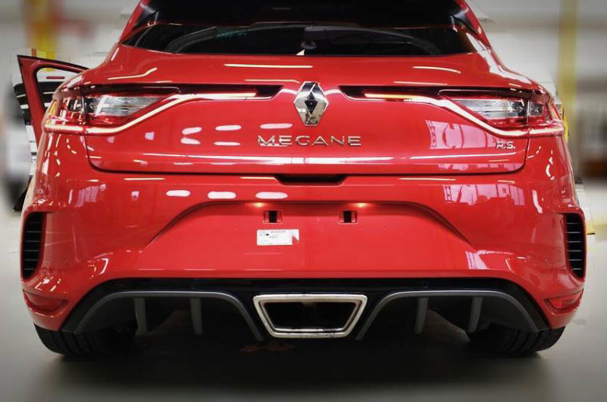 2018 Renault Sport Mégane patents show hot hatch features