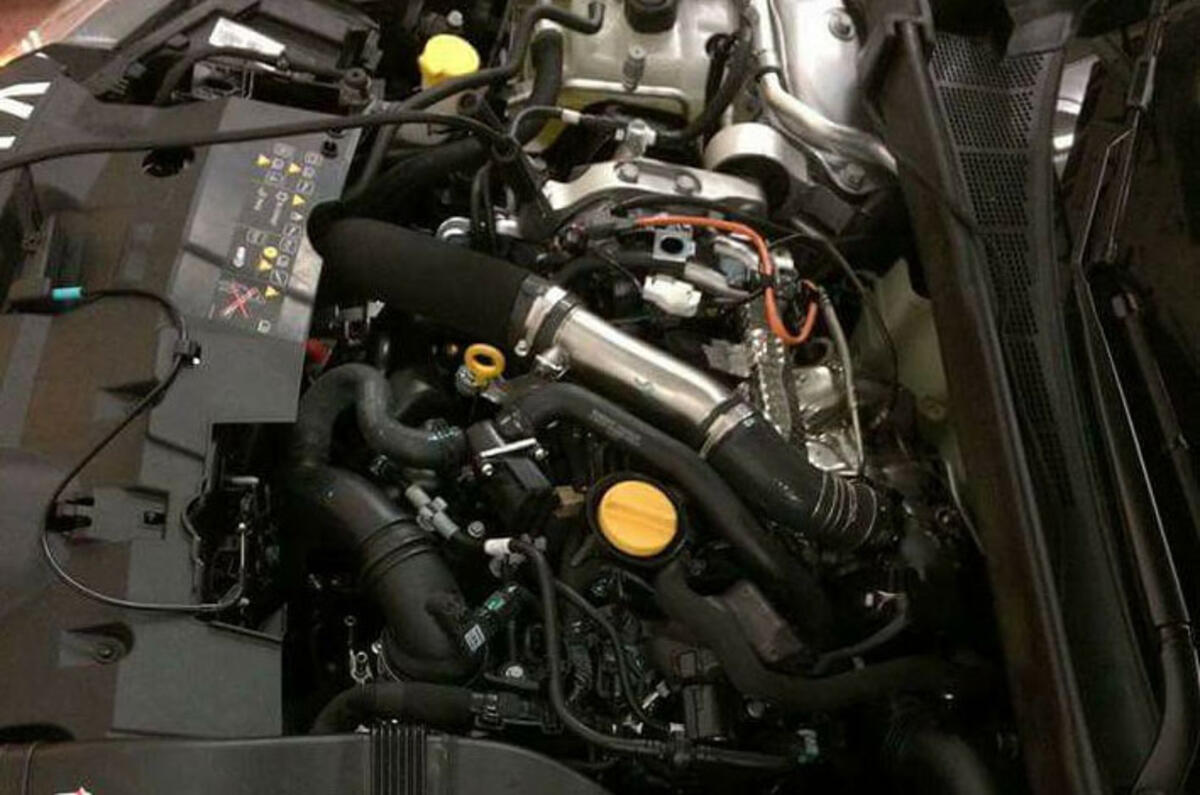 2018 Renault Sport Mégane patents show hot hatch features