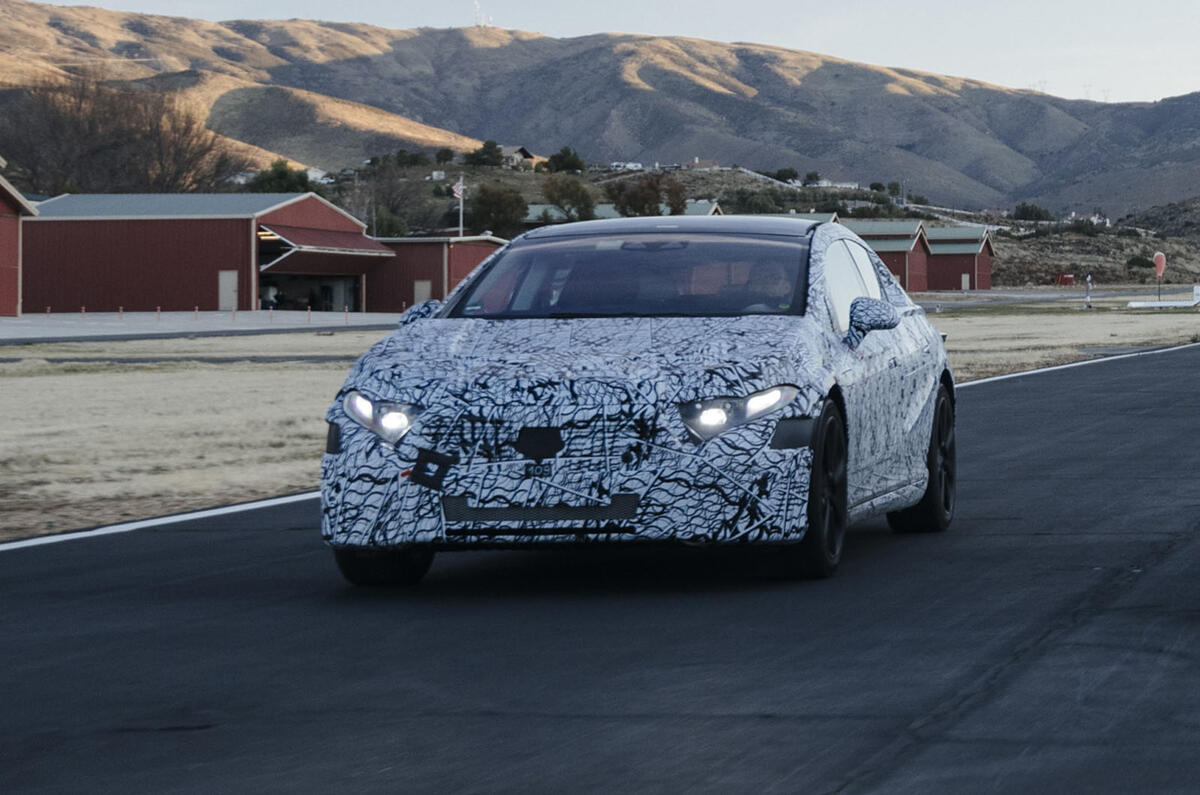 2021 Mercedes-Benz EQS camouflaged prototype 2021 Mercedes-Benz EQS camouflaged prototype