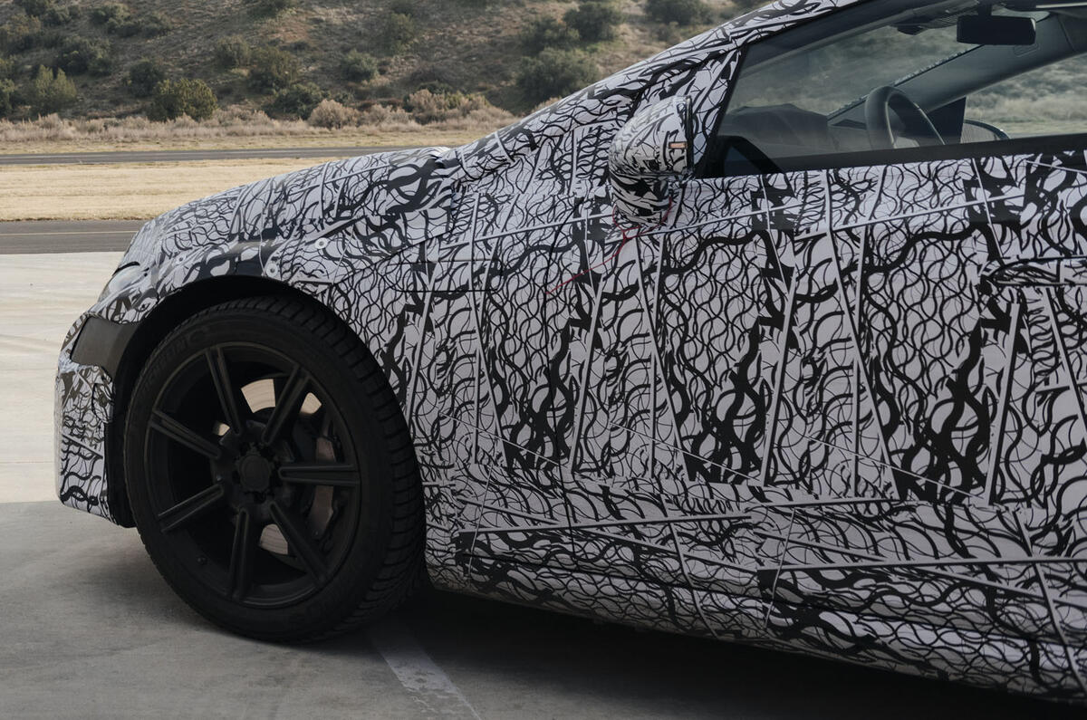 2021 Mercedes-Benz EQS camouflaged prototype 2021 Mercedes-Benz EQS camouflaged prototype
