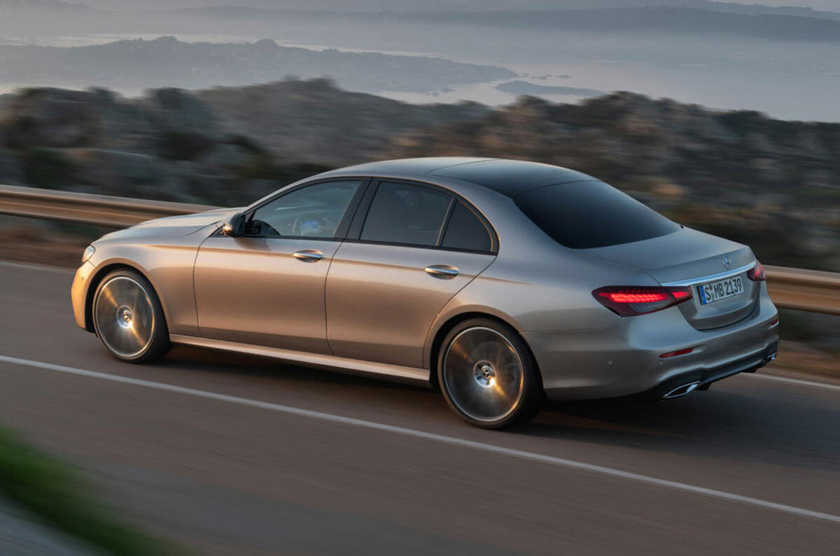 Mercedes-Benz E-Class 2020 - tracking side