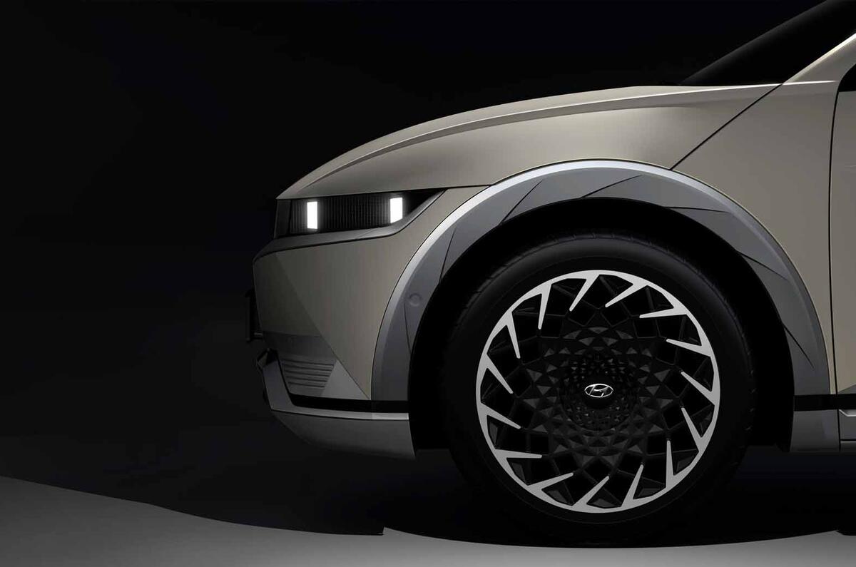210108 IONIQ5 Teaser Side 210108 IONIQ5 Teaser Side