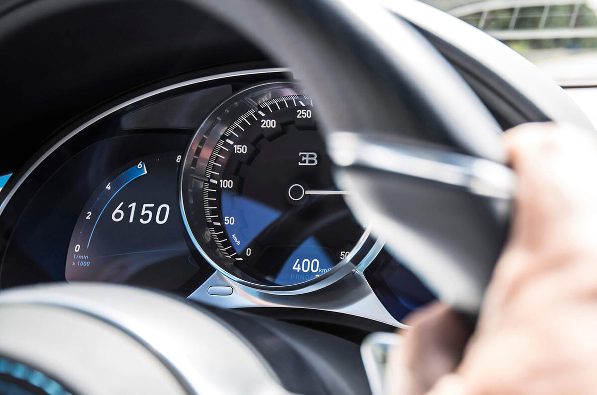 Bugatti Chiron sets 0-400kph-0 world record