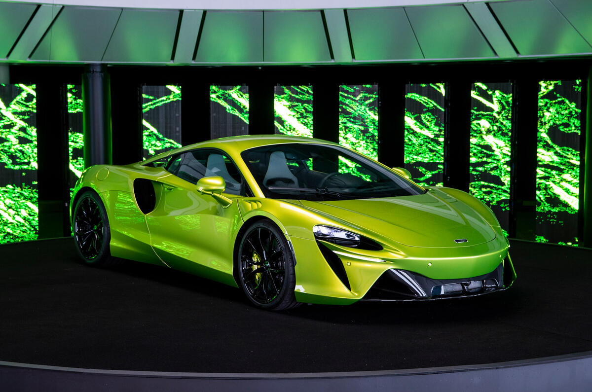 21 mclaren artura 21 mclaren artura