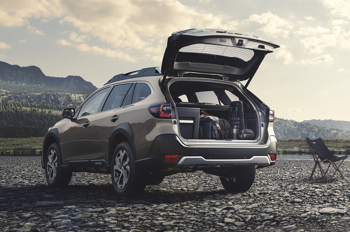 21OUTBACK Exterior 21OUTBACK Exterior