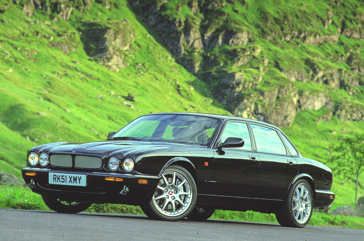 Jaguar XJ Jaguar XJ