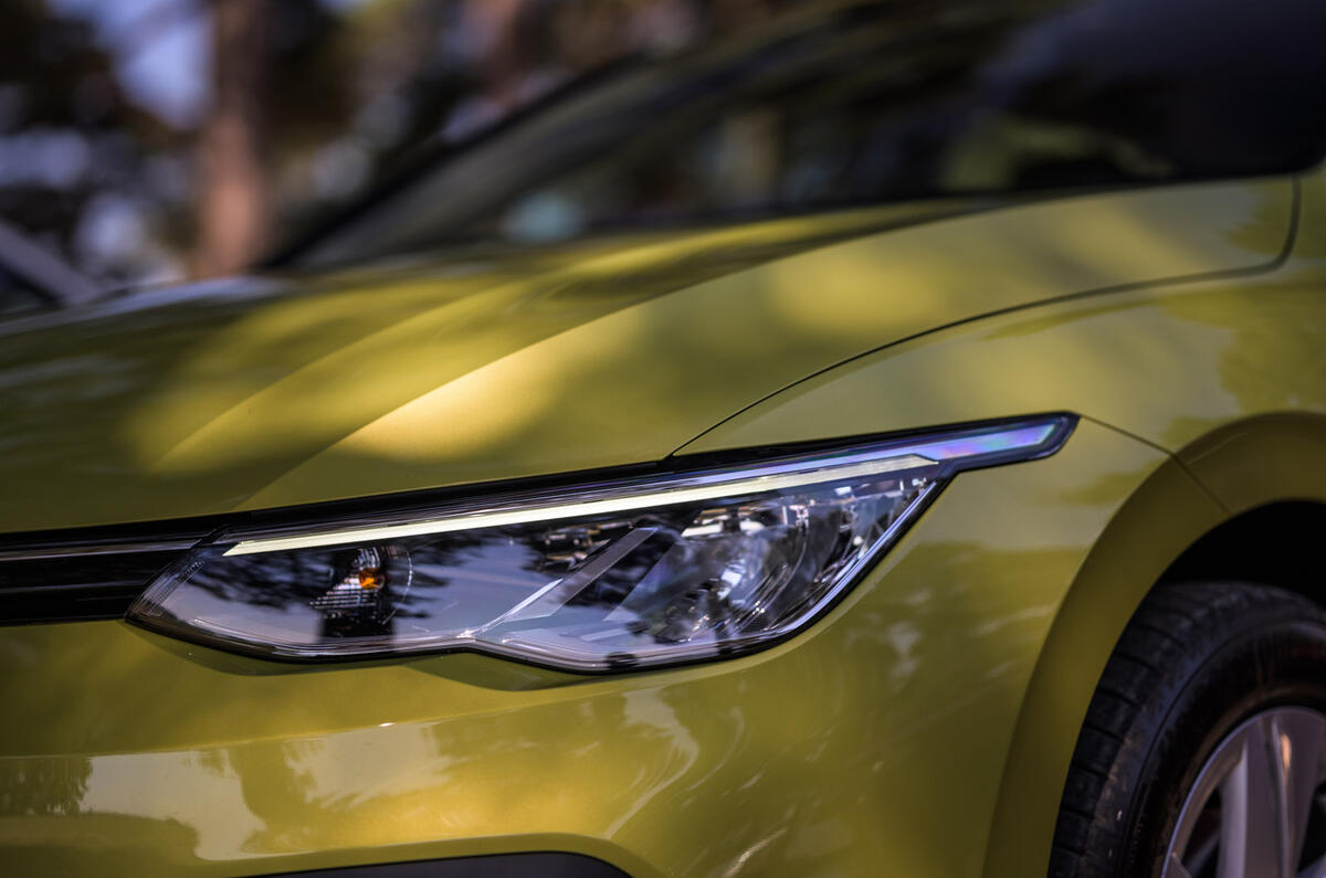 Volkswagen Golf - static front Volkswagen Golf - static front