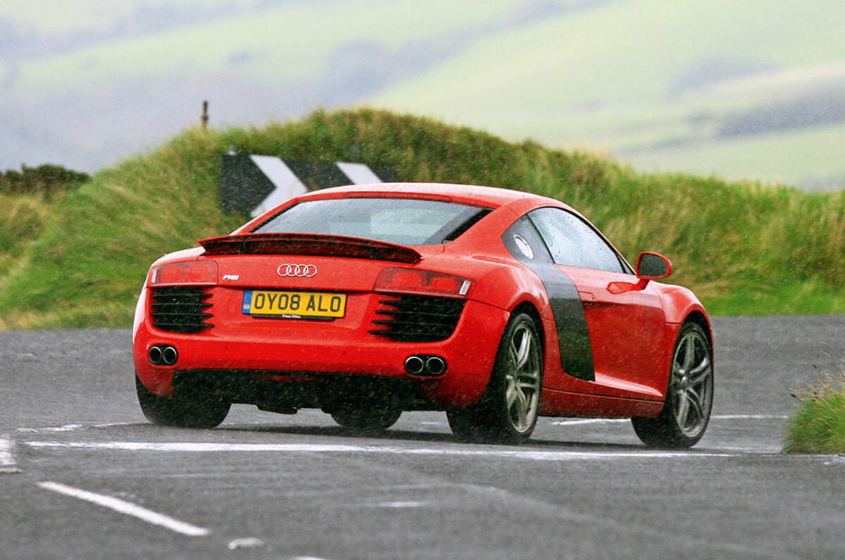 Audi R8 2008 - tracking rear