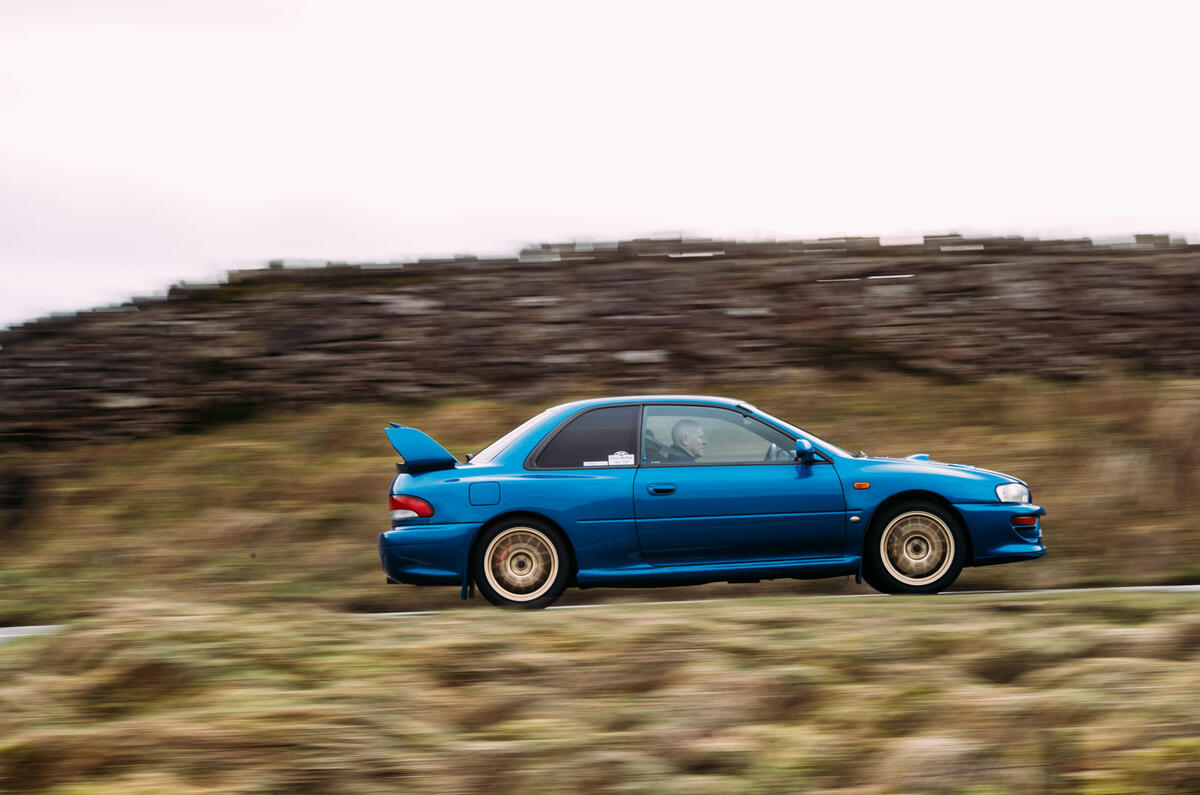 Mitsubishi Lancer Evo VI Makinen vs Subaru Impreza 22B
