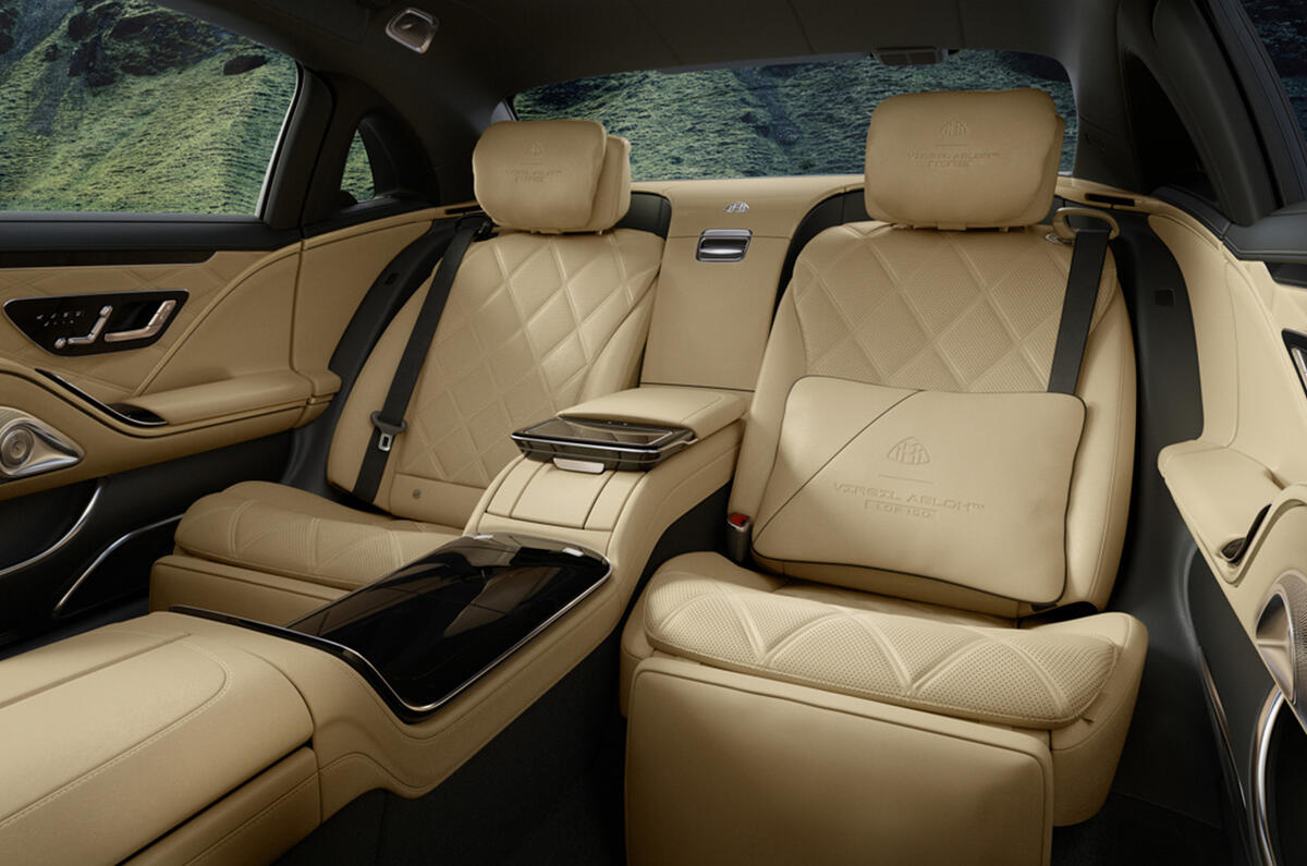 22C0062 004 22C0062 004