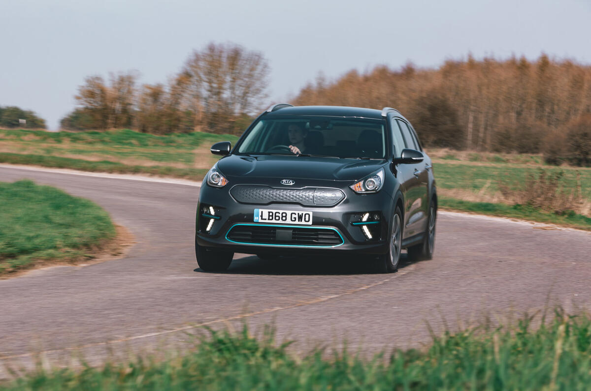 23 E niro RT 2019 0844e 23 E niro RT 2019 0844e