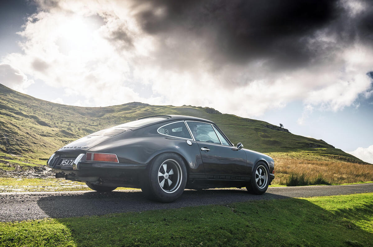 Tuthill Porsche 911 2.4E Tuthill Porsche 911 2.4E