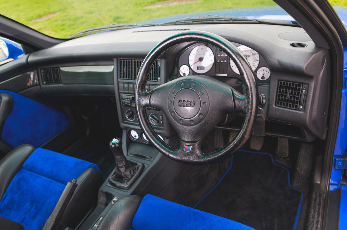 Audi RS2 - interior Audi RS2 - interior