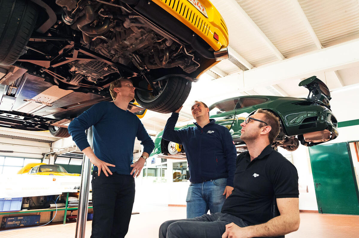 Ruf Automobile GmbH 25