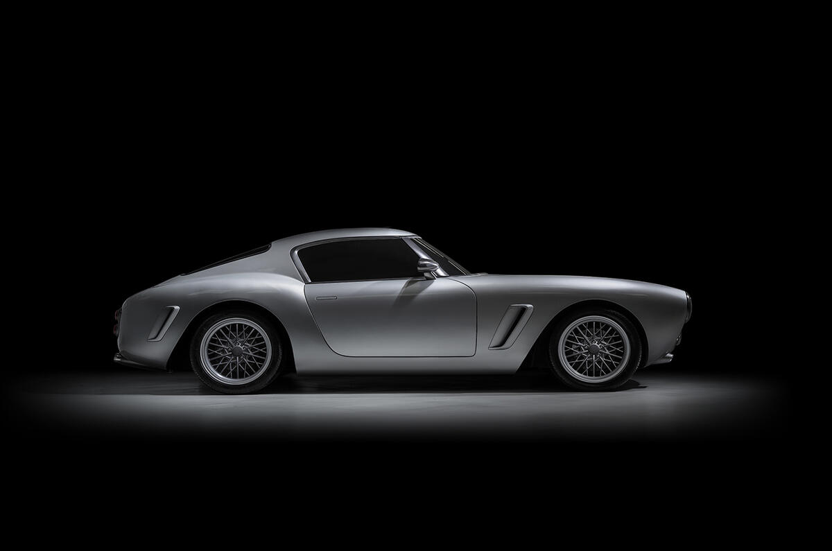 250GT04 250GT04