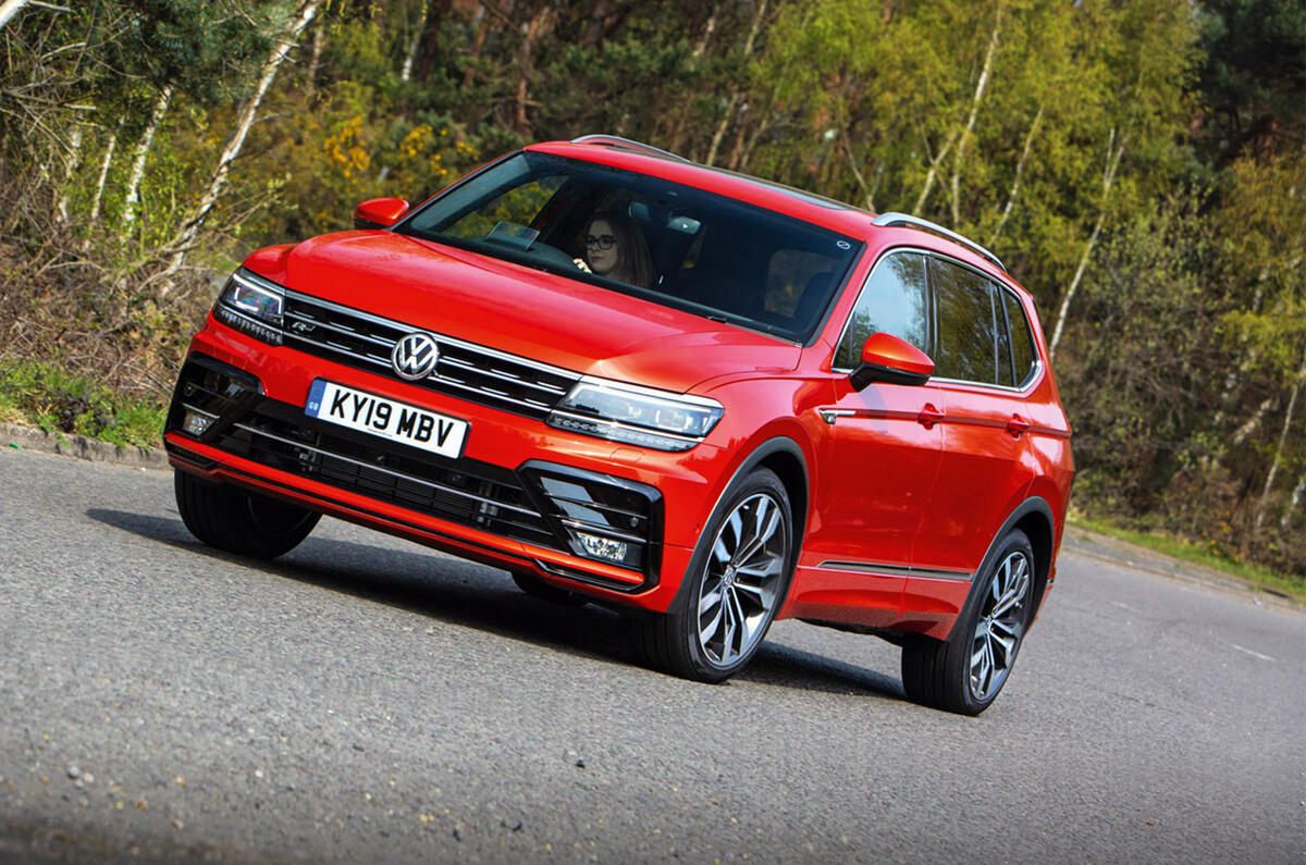 Volkswagen Tiguan 2019 - tracking front Volkswagen Tiguan 2019 - tracking front