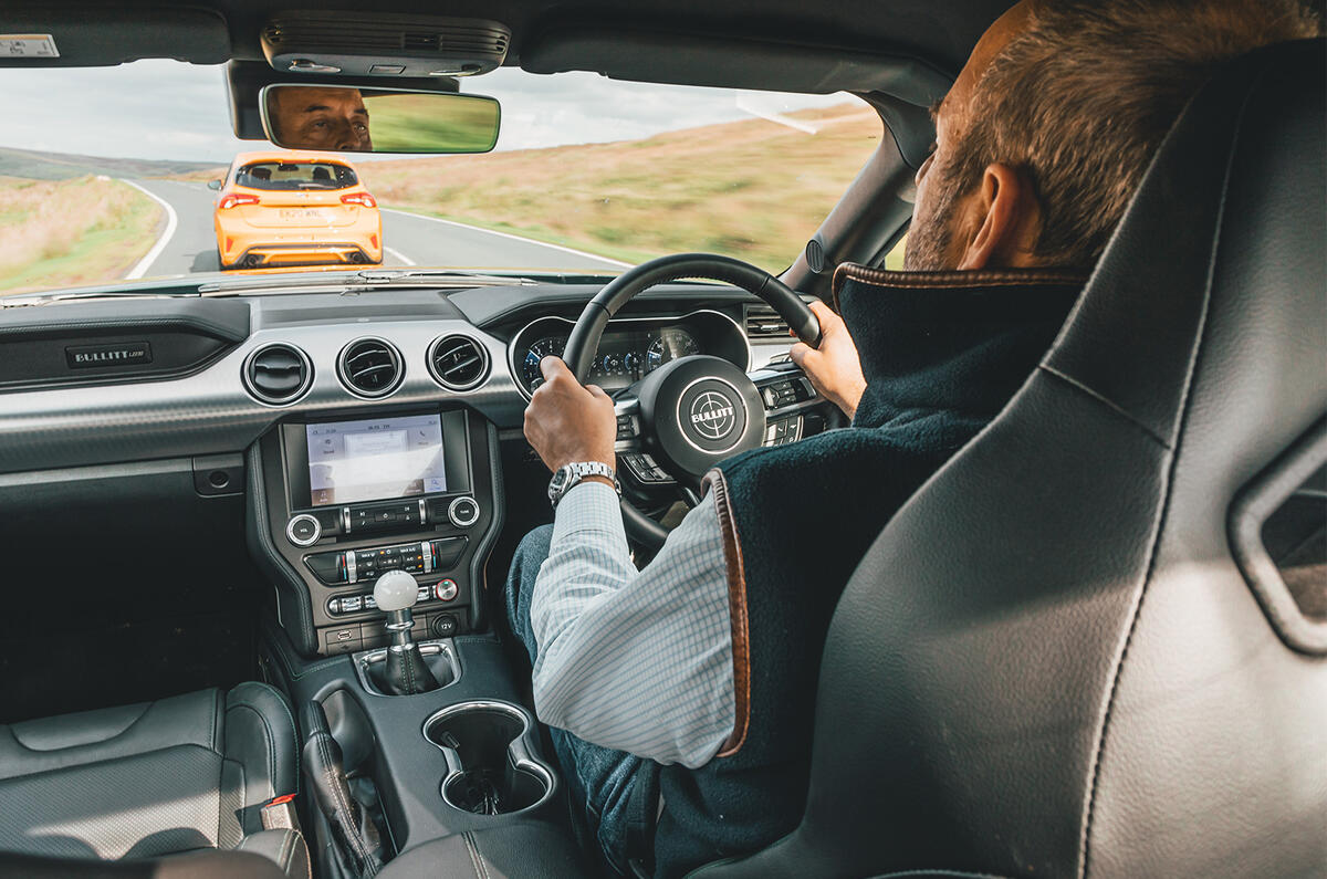 Ford Mustang - interior Ford Mustang - interior