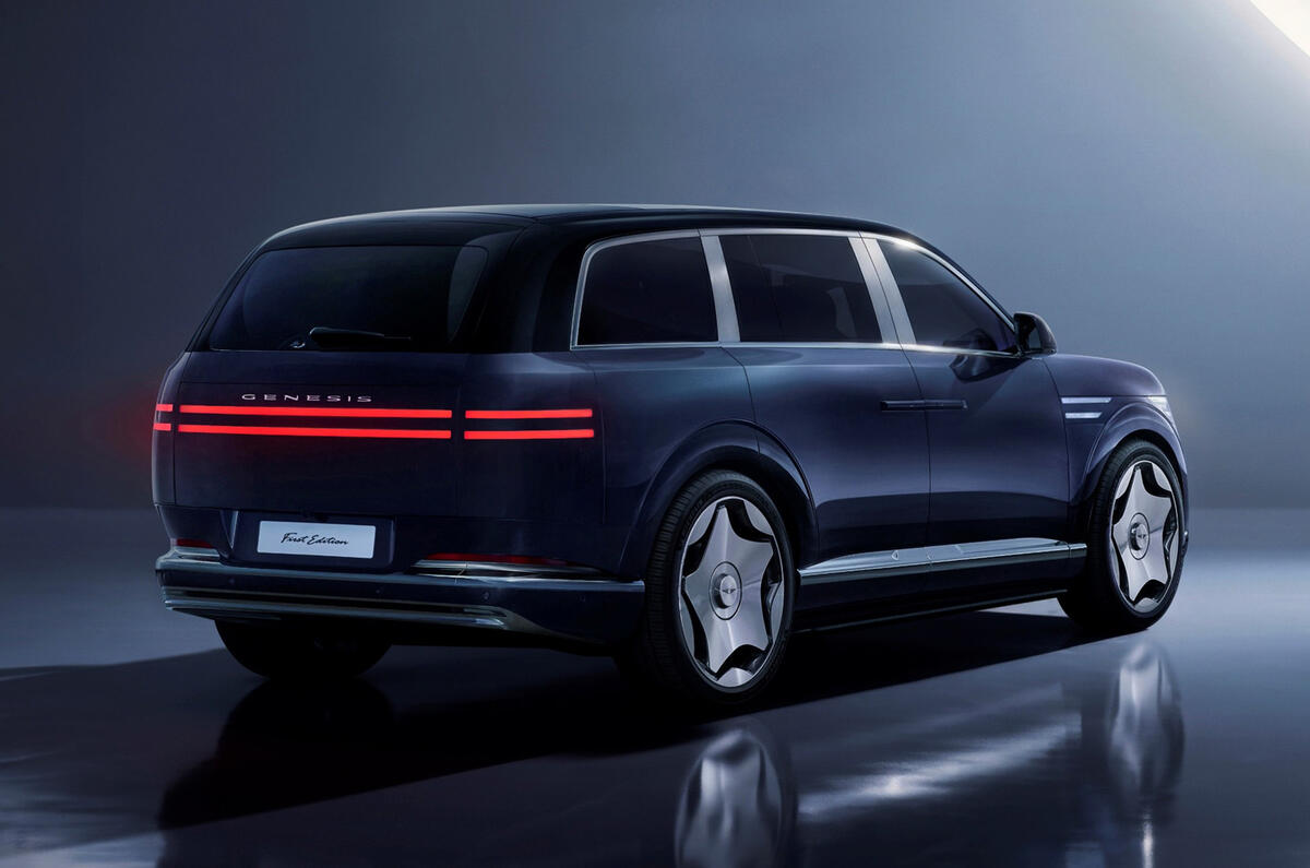 260820 anewiconrsquosarrivalgenesisunveilsgv90flagshipsuv 2
