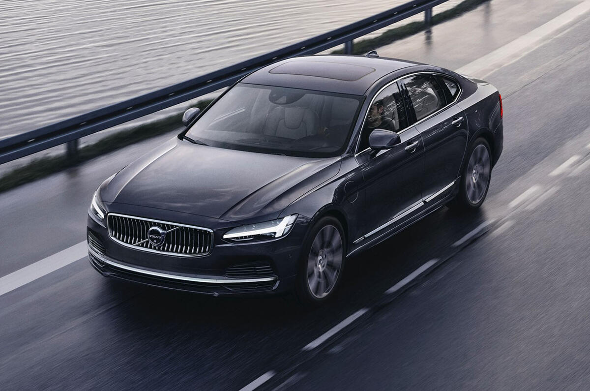 2020 Volvo S90 Recharge plug-in hybrid  2020 Volvo S90 Recharge plug-in hybrid