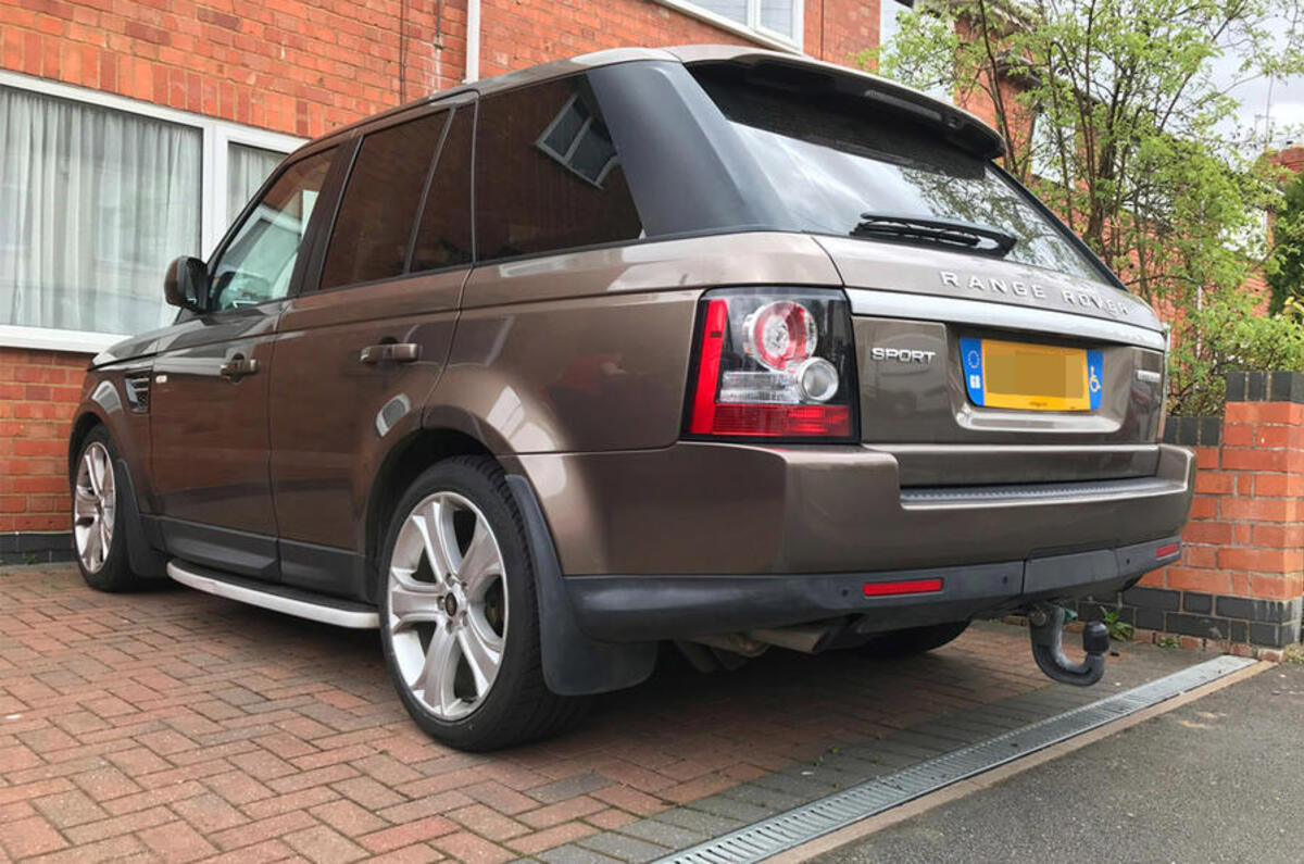 Range Rover Sport - static rear