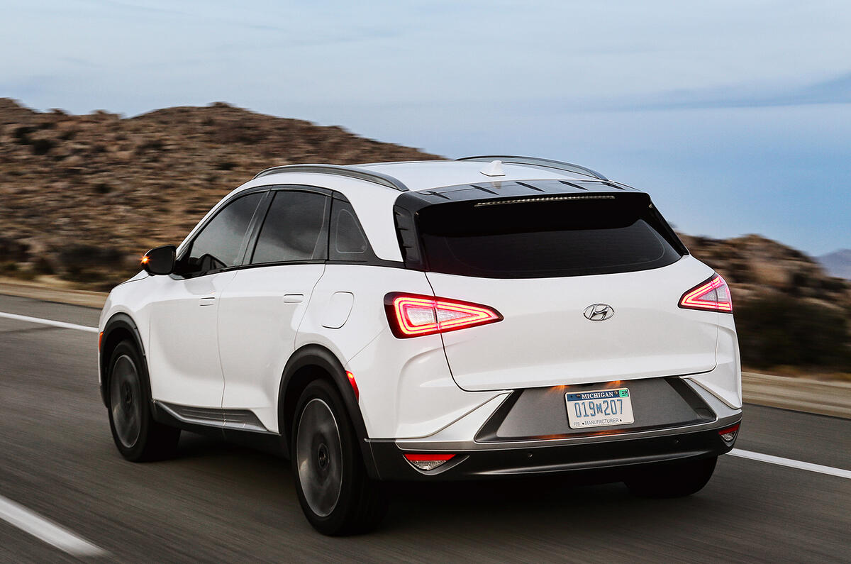 Hyundai Nexo hydrogen fuel cell-powered SUV revealed at CES