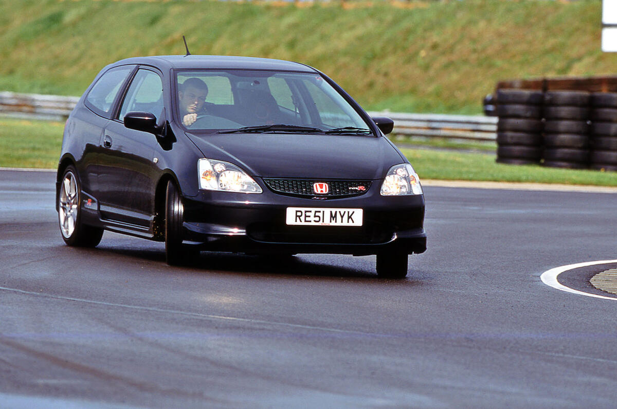 Hona Civic EP3 cornering