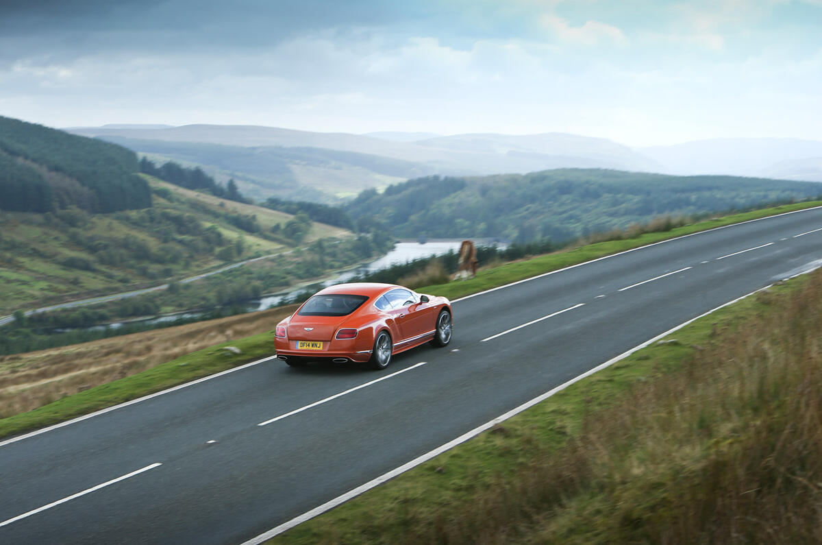 Bentley GT - hero rear