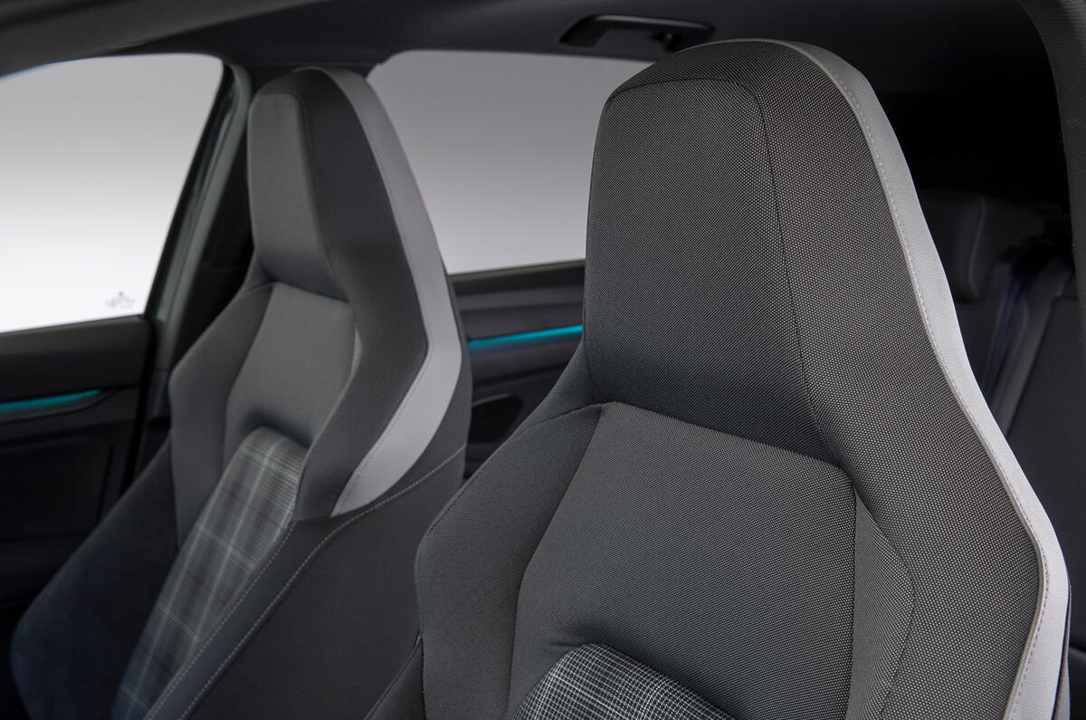 Volkswagen Golf GTD 2020 - seats Volkswagen Golf GTD 2020 - seats