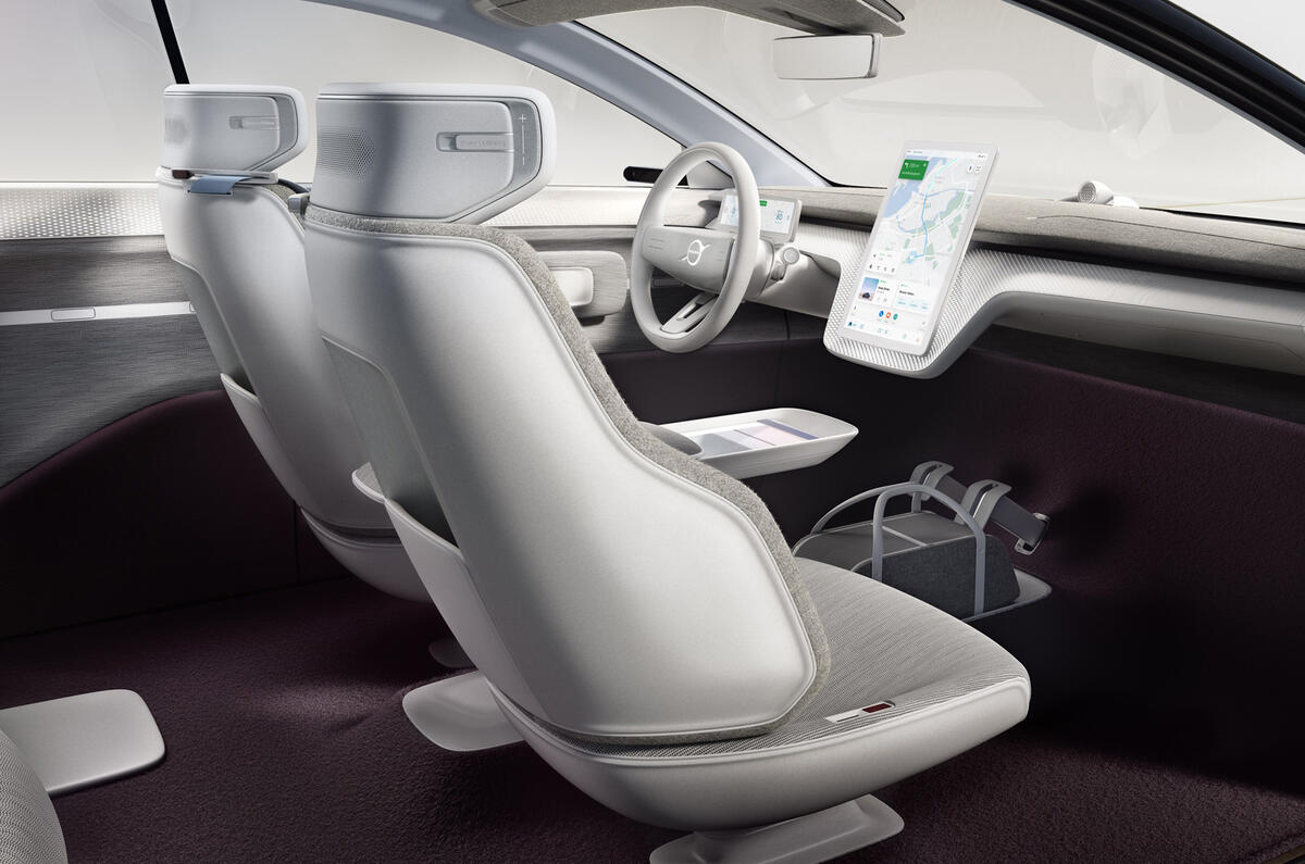 283693 Volvo Concept Recharge