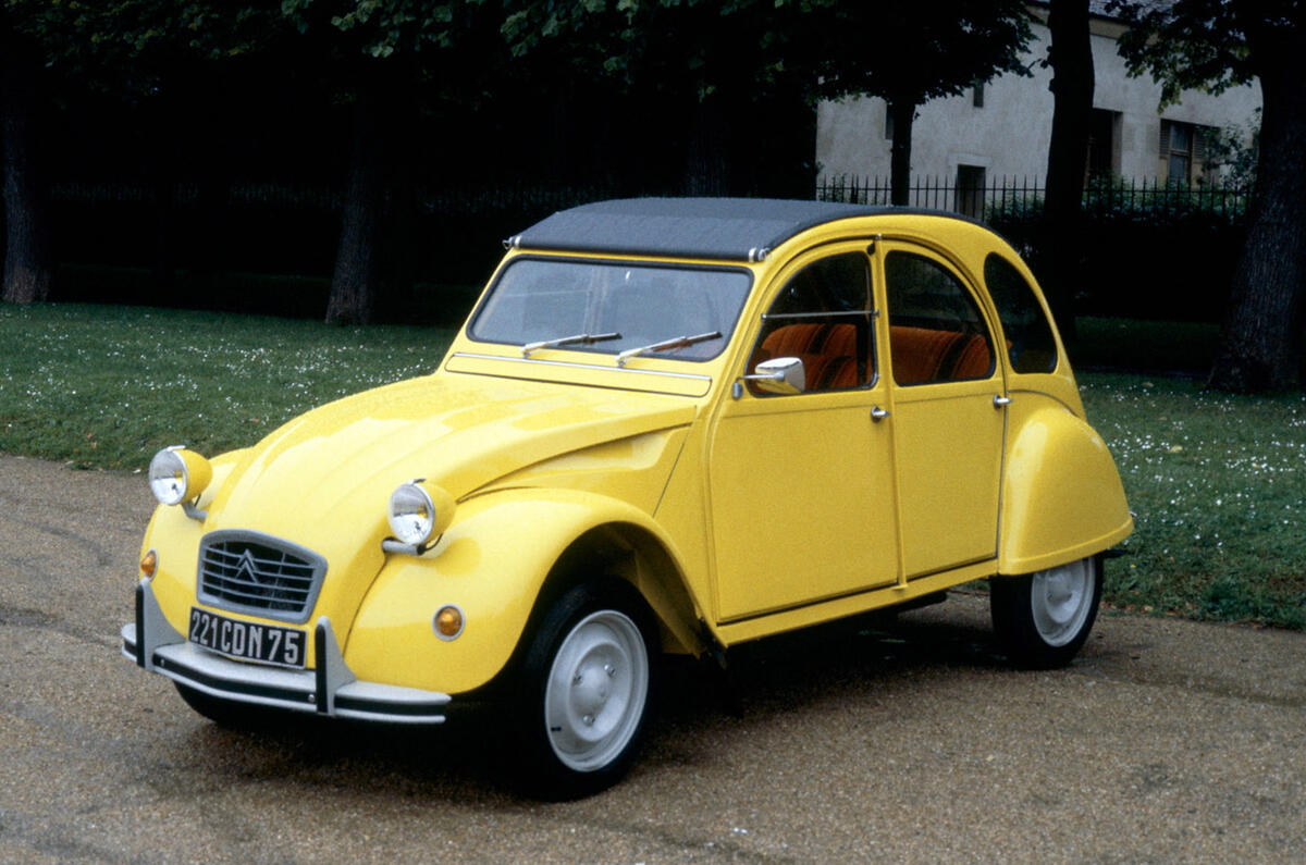 Citroen 2CV - static front