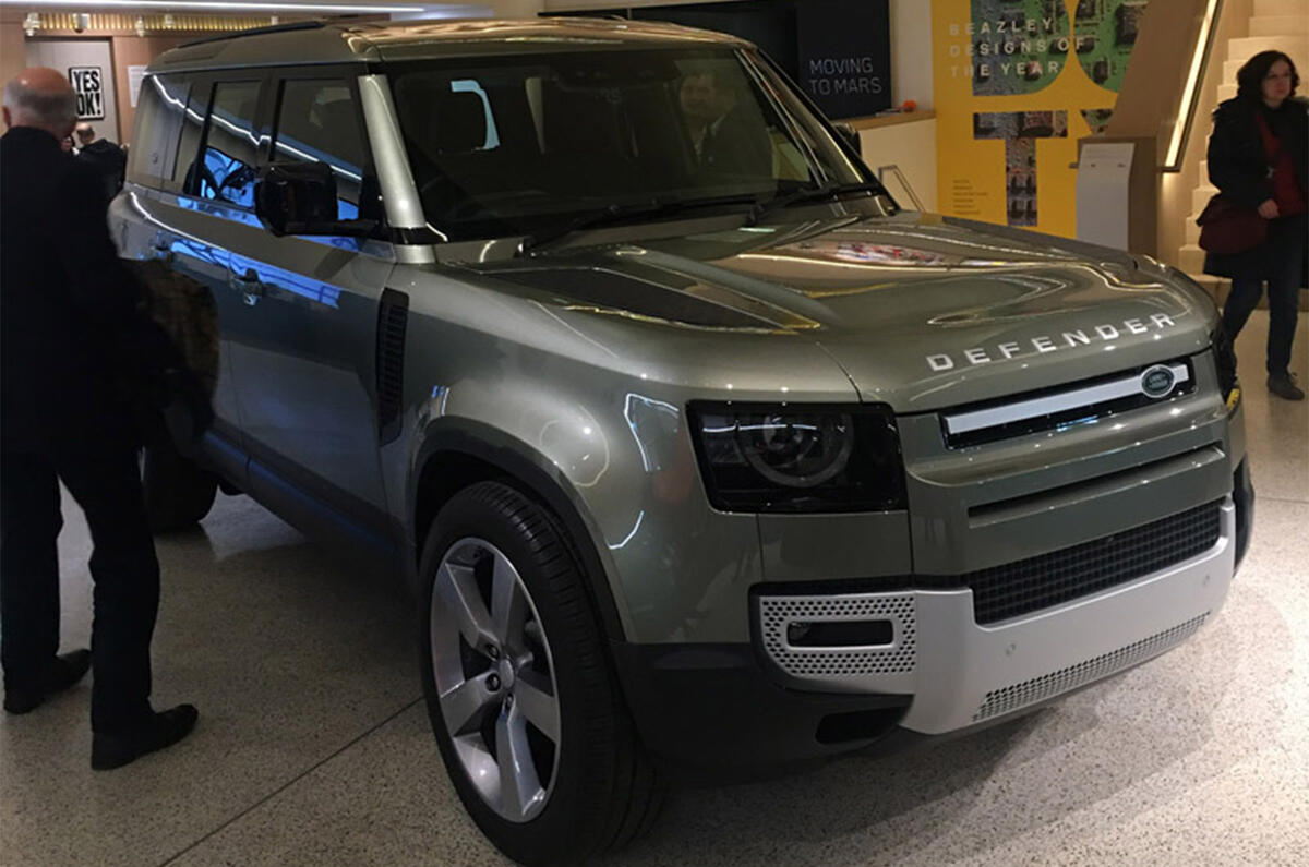 Land Rover Defender Land Rover Defender