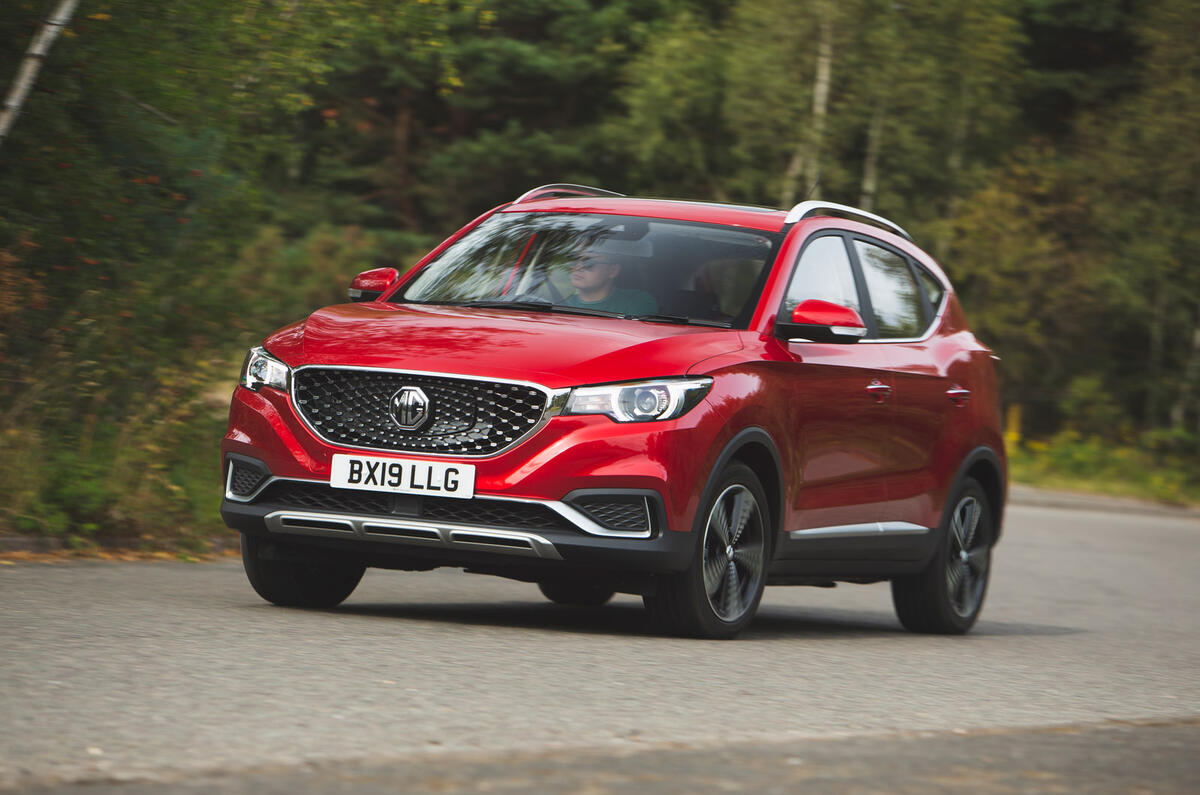 MG ZS EV 2019 - hero front MG ZS EV 2019 - hero front