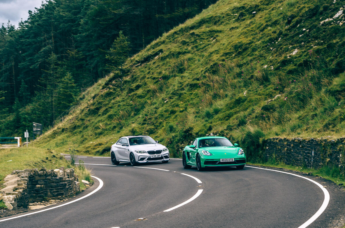 Porsche Cayman - hero front Porsche Cayman - hero front