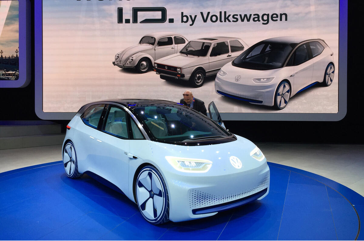 Volkswagen ID concept at the Paris motor show 2016 - show report and gallery