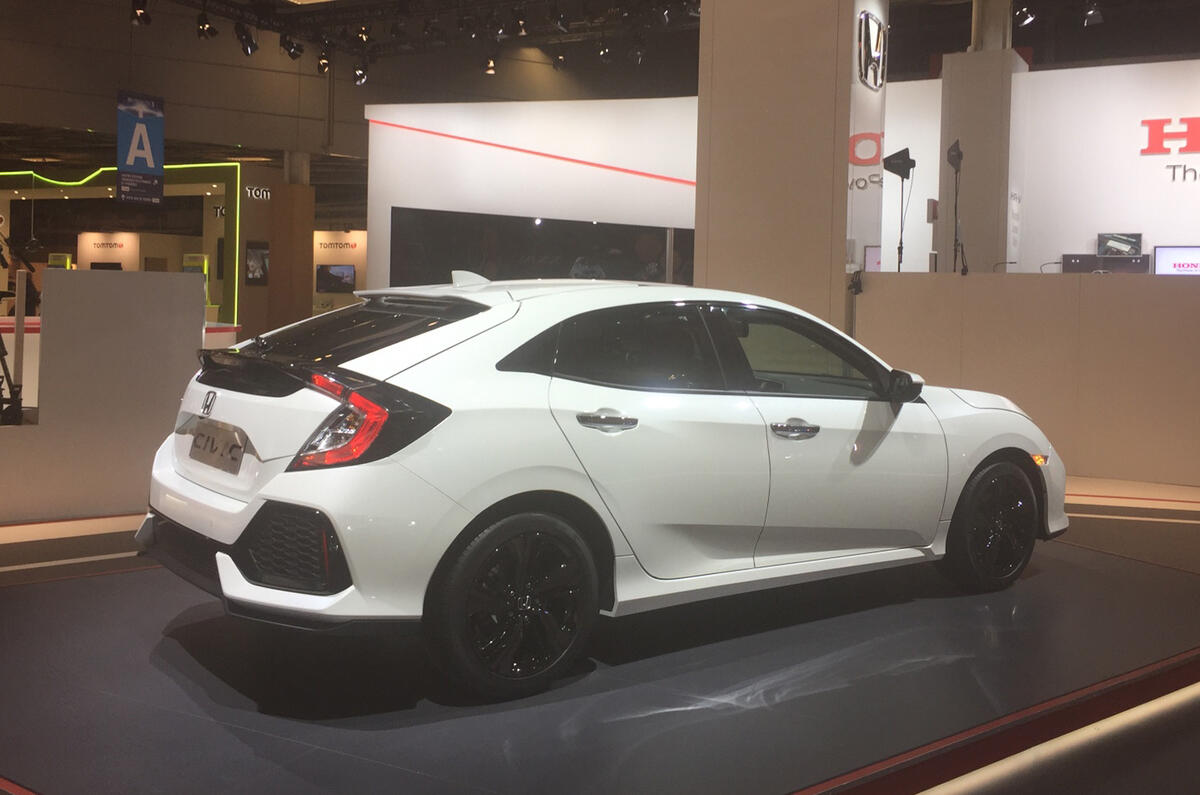 Honda Civic at the Paris motor show 2016 - show report and gallery