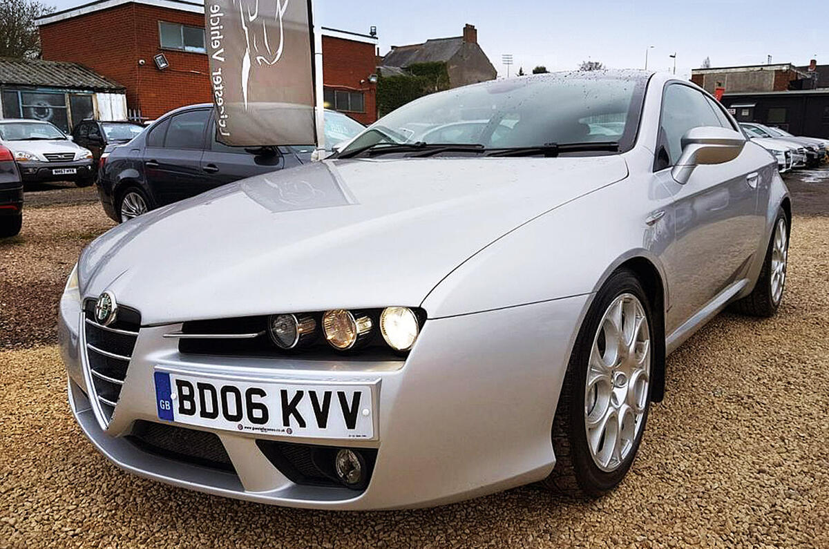 Alfa Romeo Brera - hero front Alfa Romeo Brera - hero front