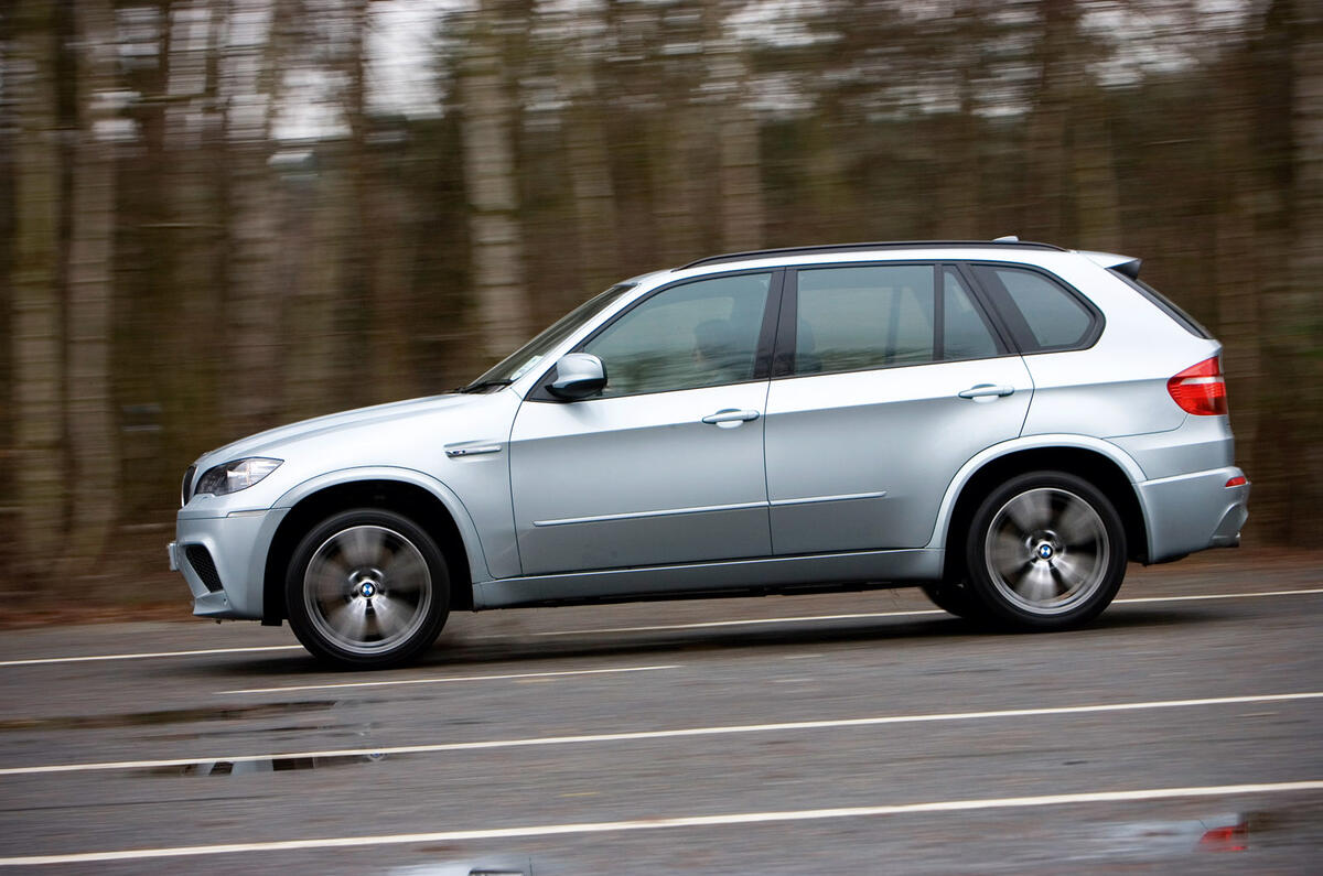 BMW X5 M 2009 - tracking side BMW X5 M 2009 - tracking side